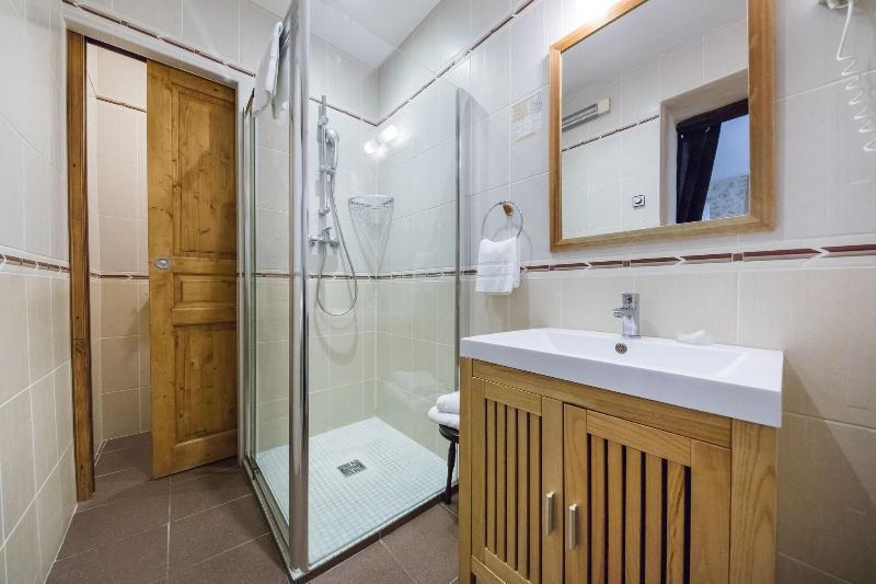 L'Instant Sevigne Hotell Grignan Exteriör bild